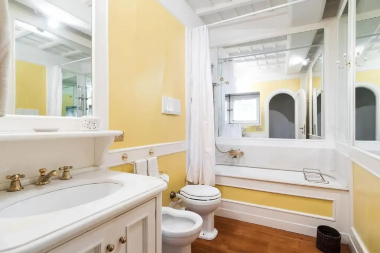Pantheon Large Terrace Penthouse