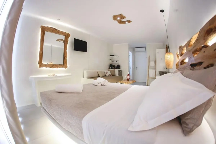 Deluxe Hot Tub Double Suite with sea view