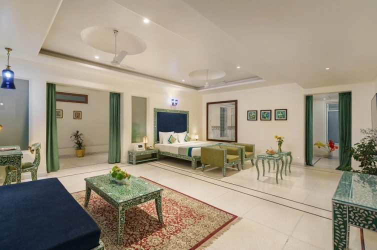 Heritage Executive with Jacuzzi Double Suite