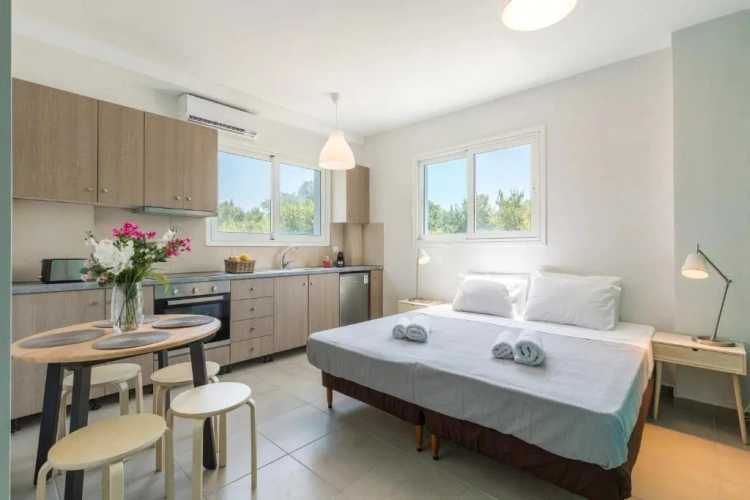1 Bedroom Double Apartment