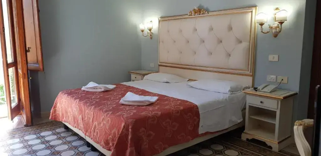 Hotel Desiree