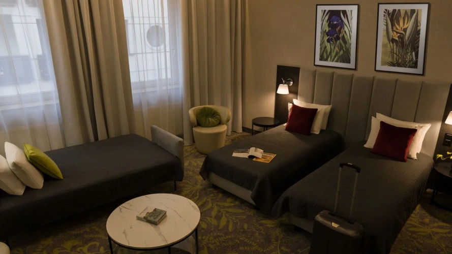 Premium Triple room