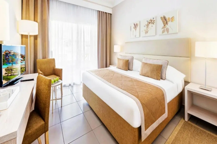 Family Double room with garden view