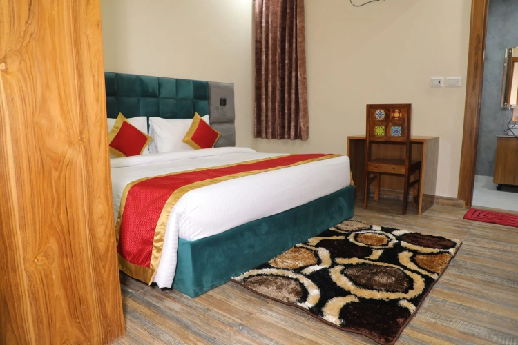 Deluxe Double room