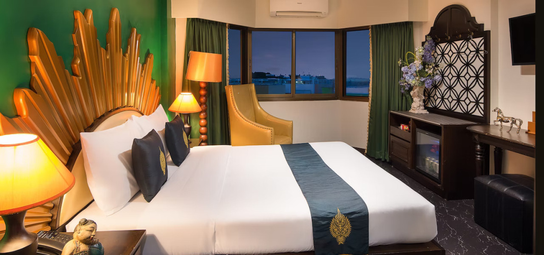 Scarlet Double room