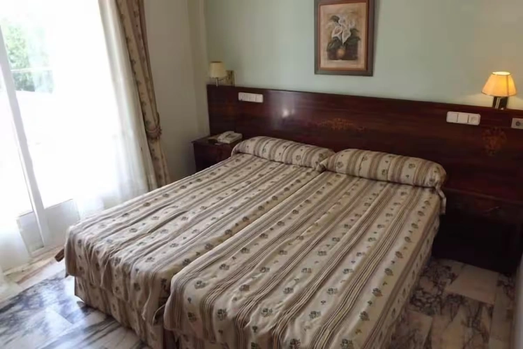 Twin room