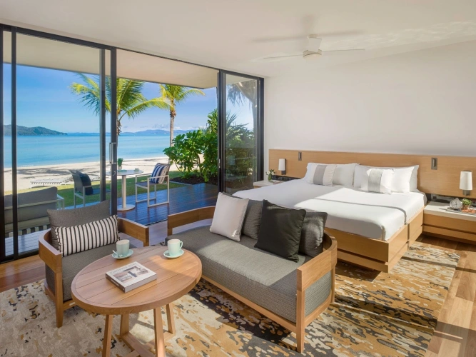 Pool Double Villa beachfront
