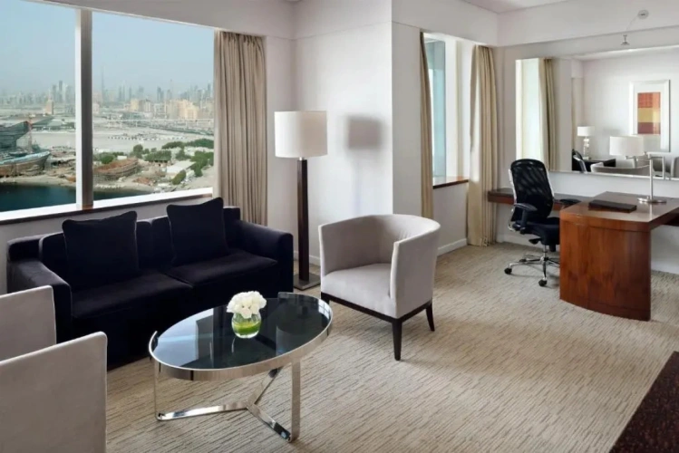 1 Bedroom Double Suite Waterfront View