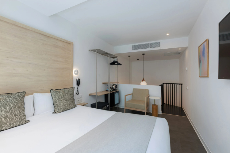 Casa Lit by Ona Hotels photo 10
