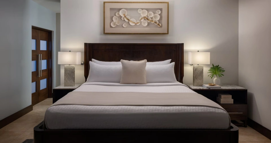 1 Bedroom Italian SkyPool Double Butler Suite with balcony and with ocean view
