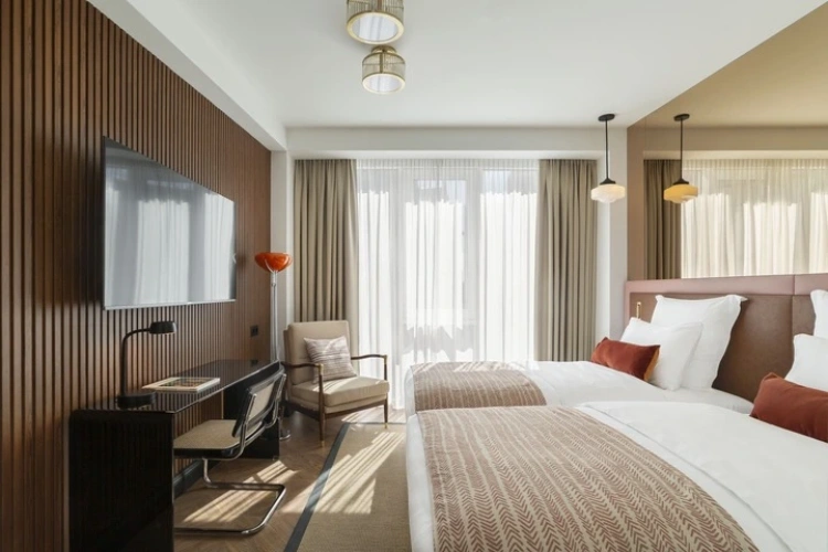 Standard Twin room