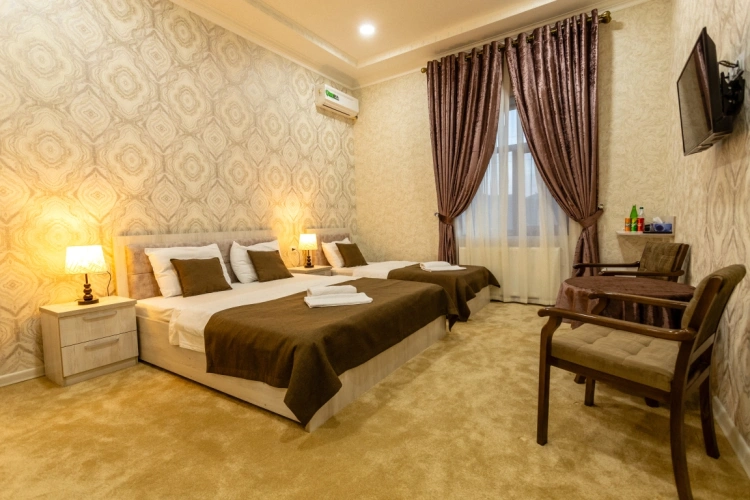 Family Triple room