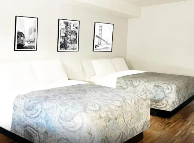 Twin room