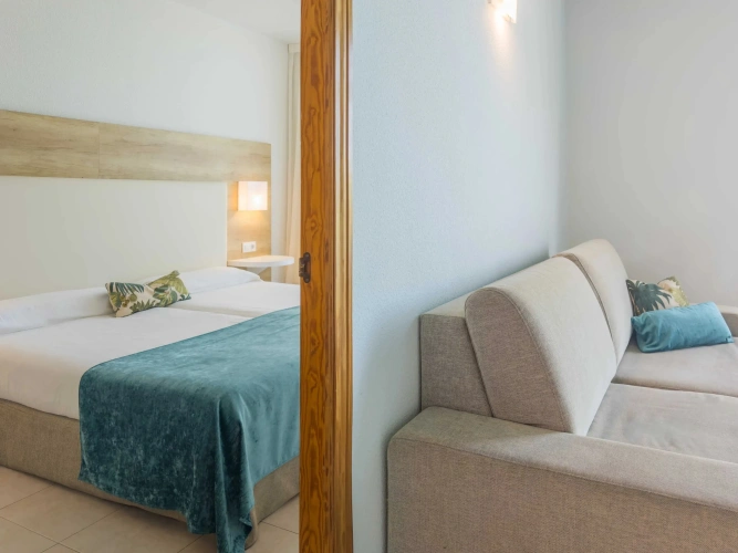 Double Suite with balcony and with golf view