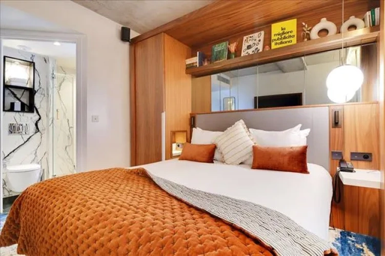 Superior Double room with view