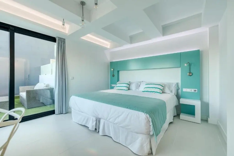 Emblem Terrace Suite