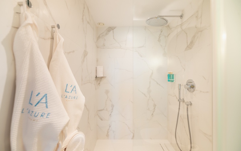 L'Azure Hotel photo 32