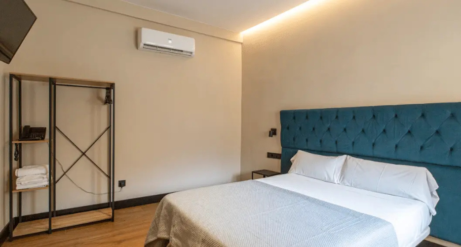 Interior Double room