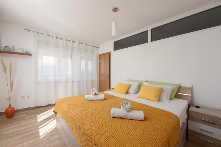 2 Bedrooms Apartment with sea view