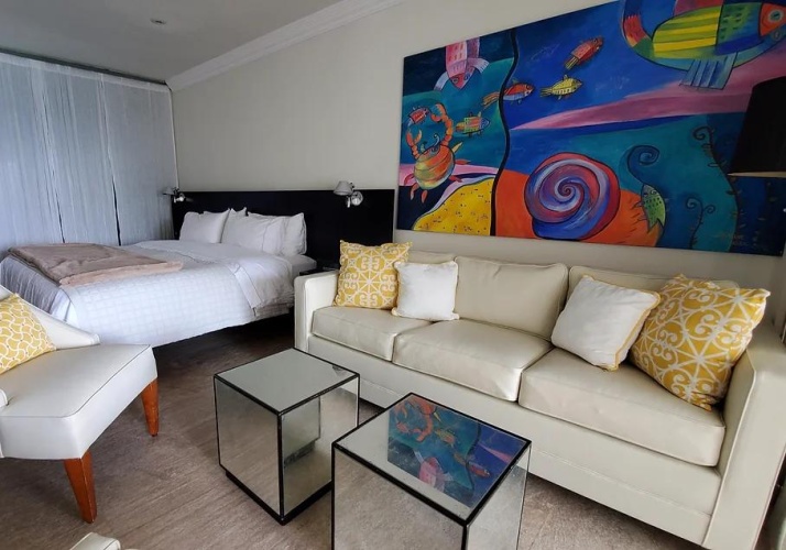Fourth Floor Double room with ocean view
