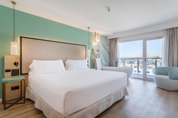 Premium Double Junior Suite with balcony and with marina view