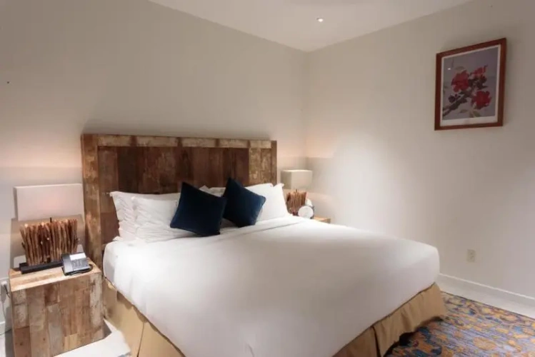 2 Bedrooms Marina Cove Suite