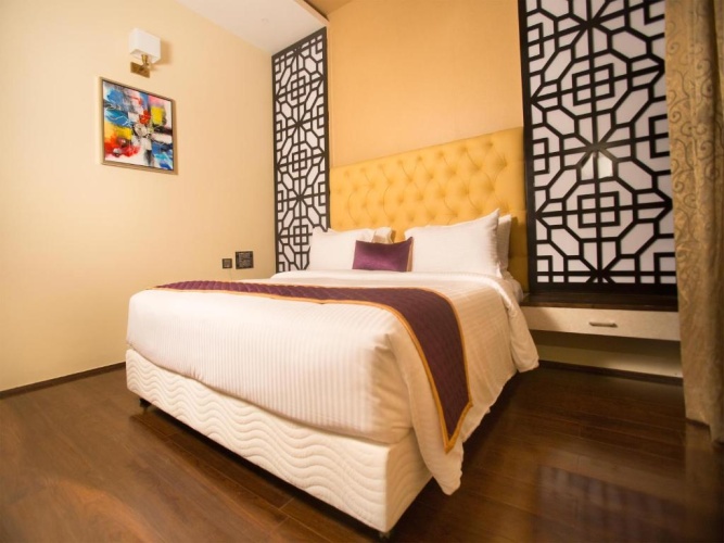 Double Suite
