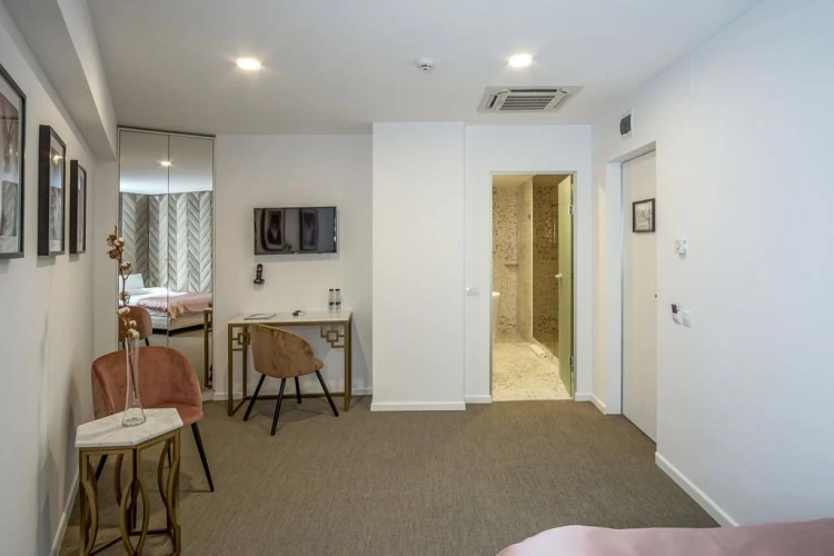 Superior Single room