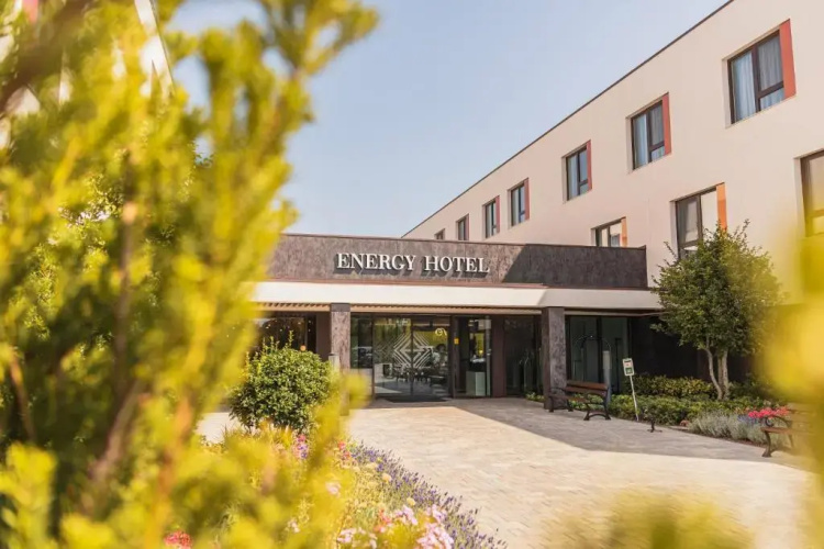 Energy Hotel & Business Center - Tolna megye