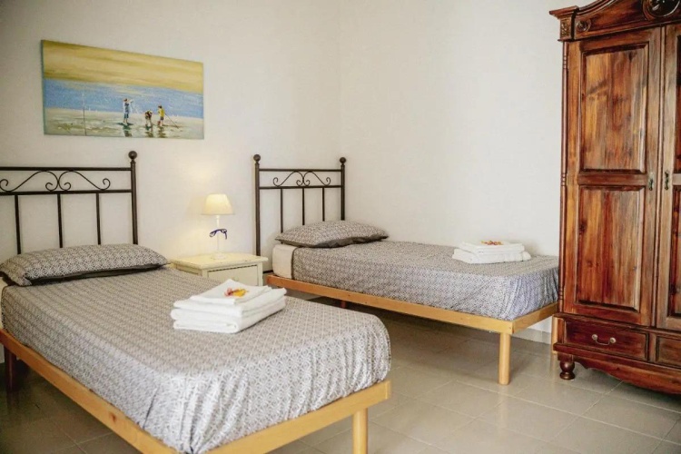 Daneb Twin room