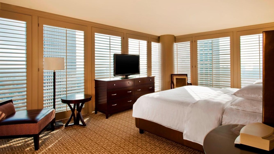 Presidential Double Club Suite