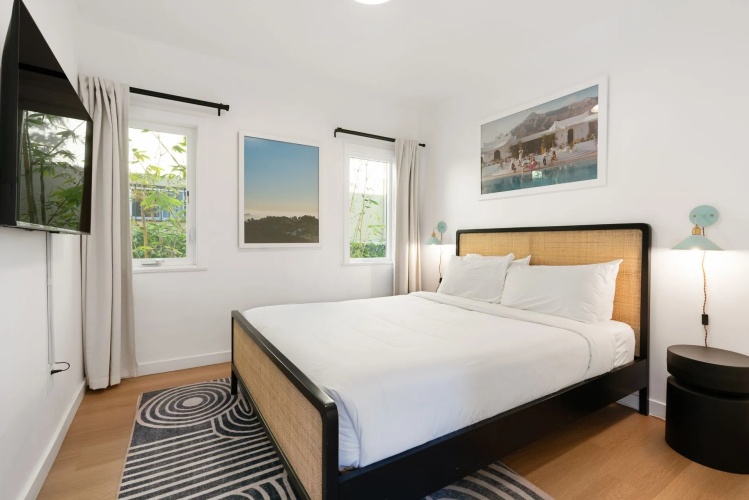 Deluxe Double Suite