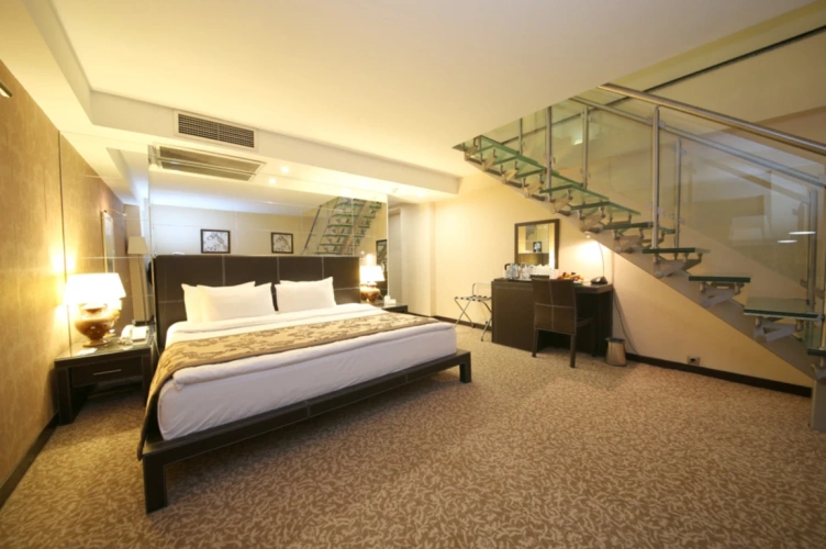 Duplex Suite