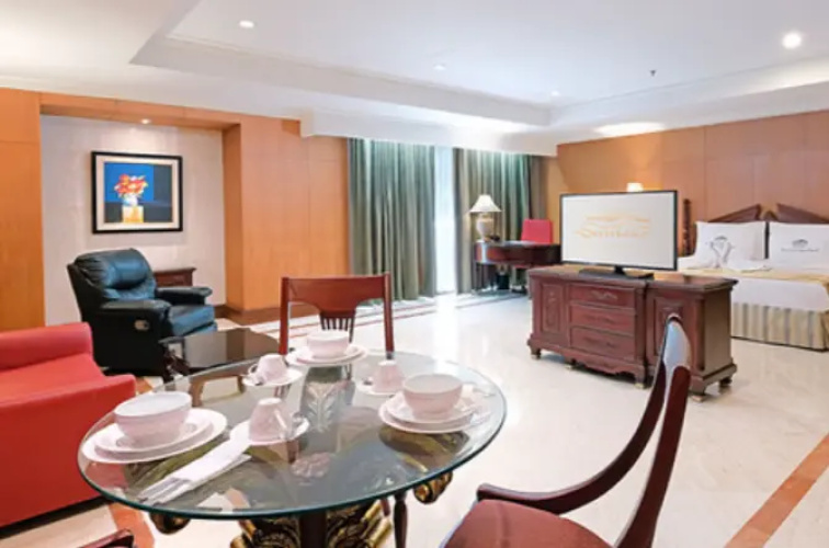 Ambassador Double Suite