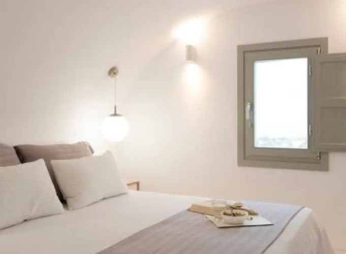 1 | Shared Heated Plunge Pool Suite