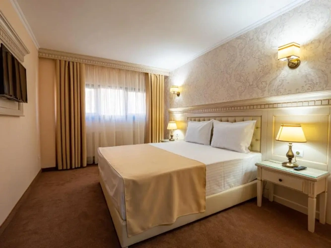 1 Bedroom Double Apartment