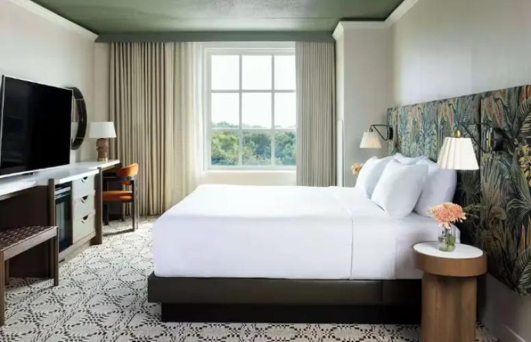 Greenwich Suite