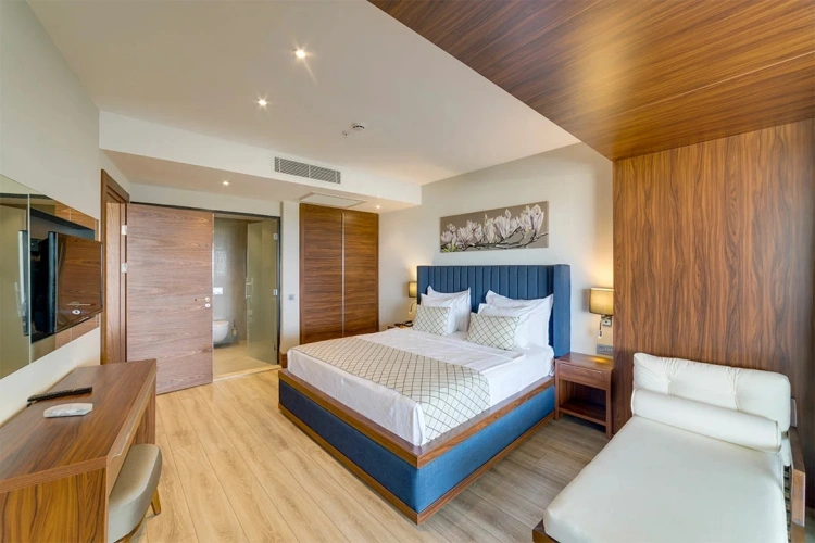 Jacuzzi Suite