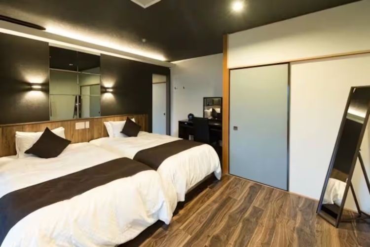 Premium Japanese-Western Twin Suite