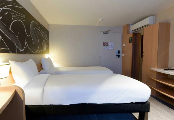 Twin room