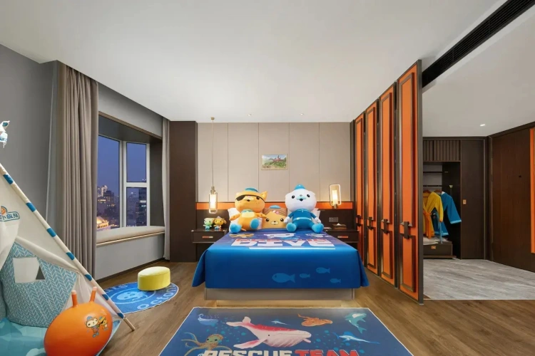 Double Suite with view