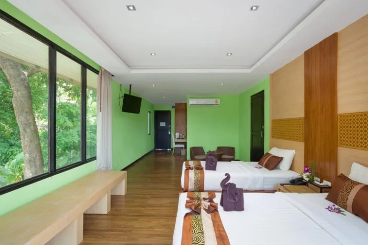 Superior Twin room