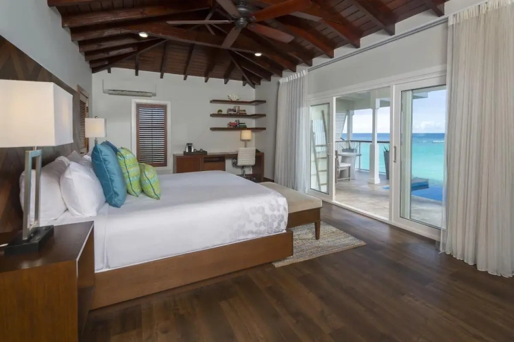 Waterview Villa