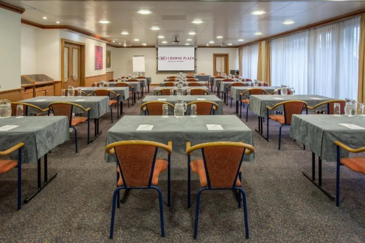 Crowne Plaza Zurich photo 37