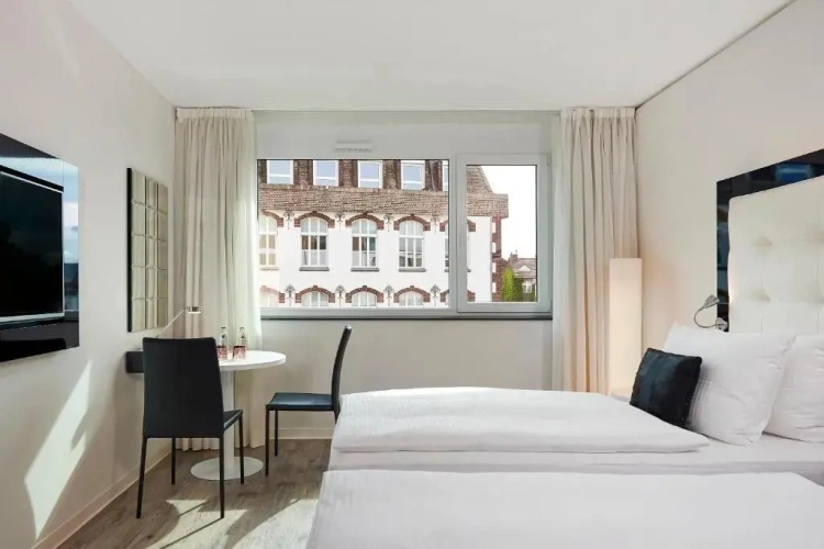 The INNSiDE Twin room