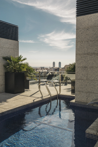 Suites Avenue Luxe Apartments photo 38