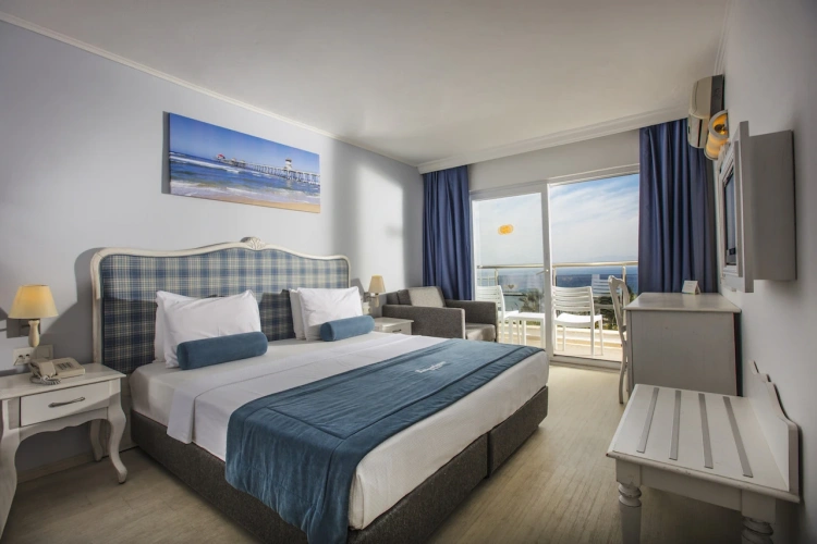Standard Double room with sea view