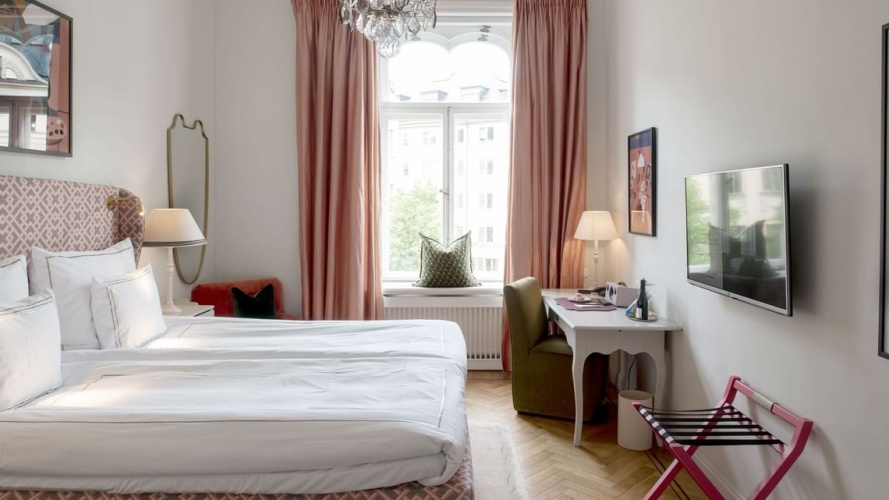 Superior Twin room
