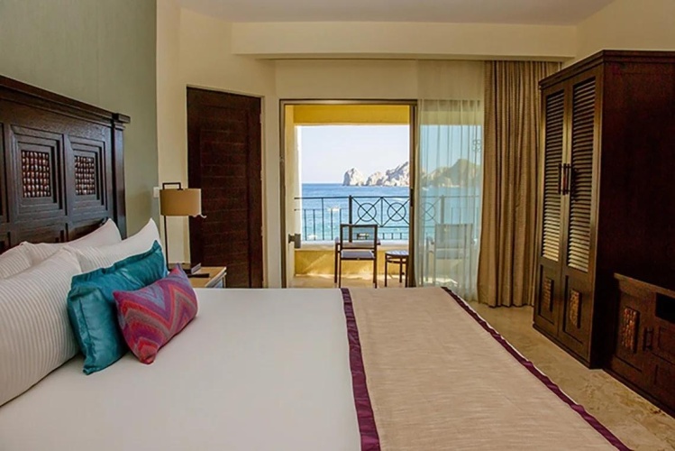 2 Bedrooms Sextuple Suite