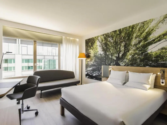 Novotel Madrid Campo de las Naciones photo 7